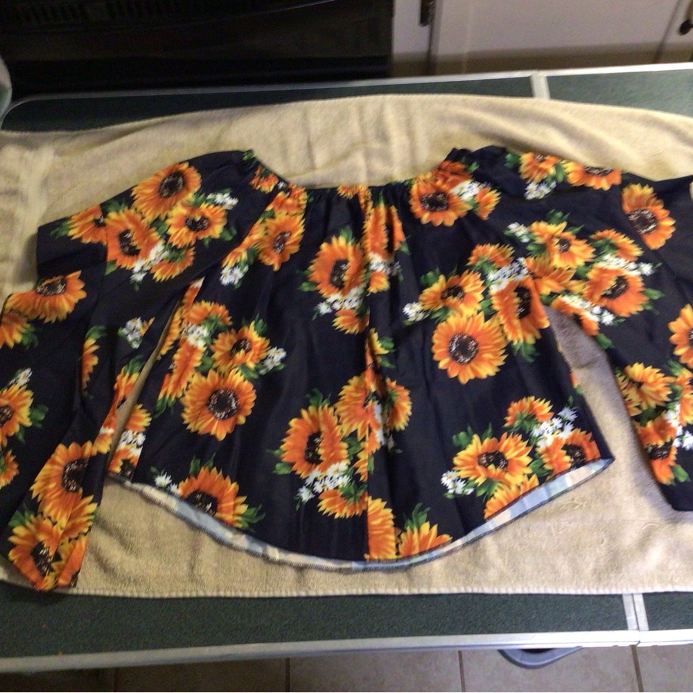 Floral Off-Shoulder Top
